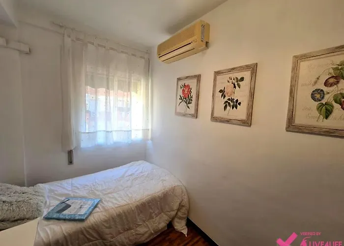 Cozy Mm Sea View Apartman